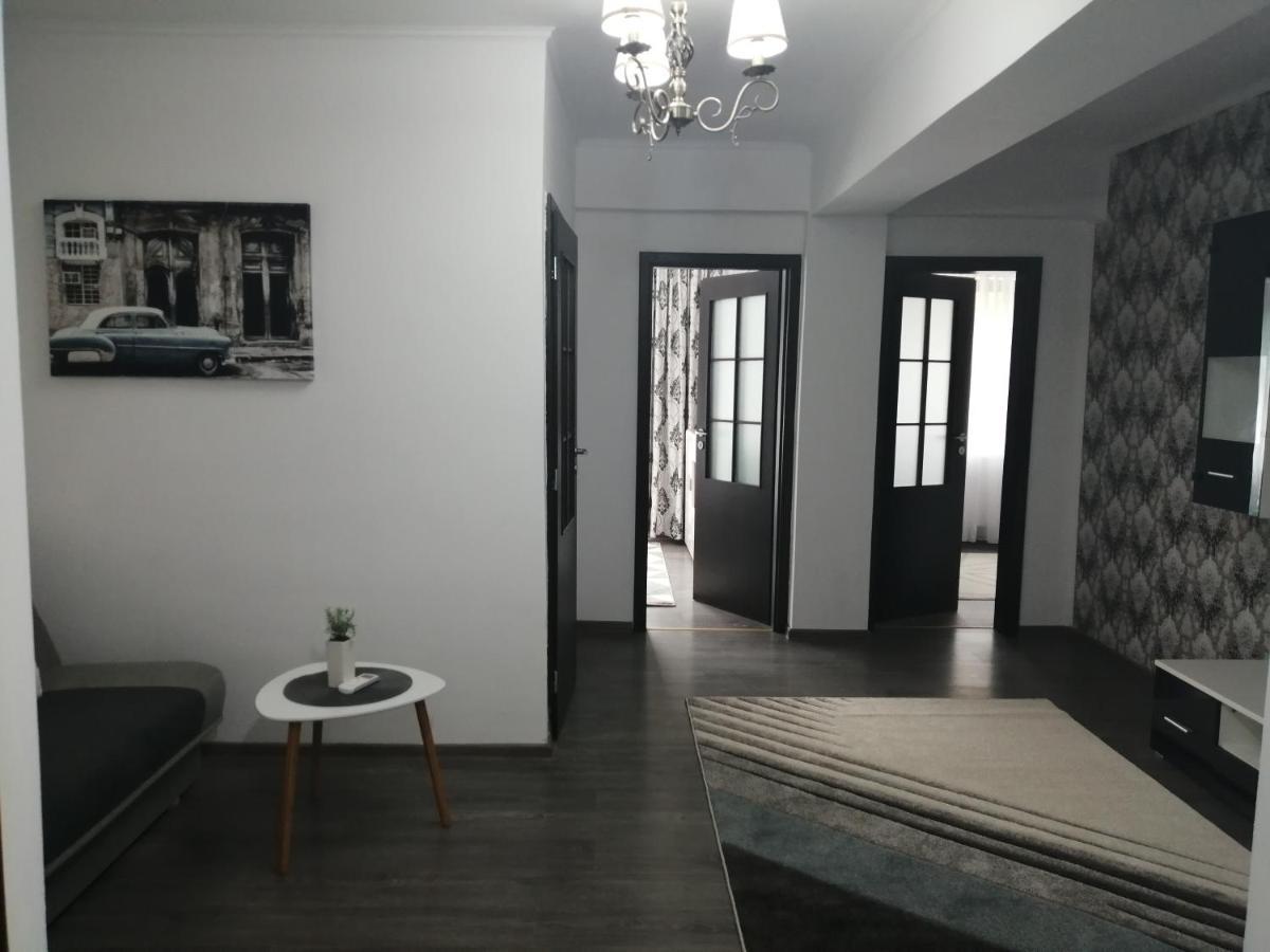 Mathias Luxury Apartments Iasi Extérieur photo